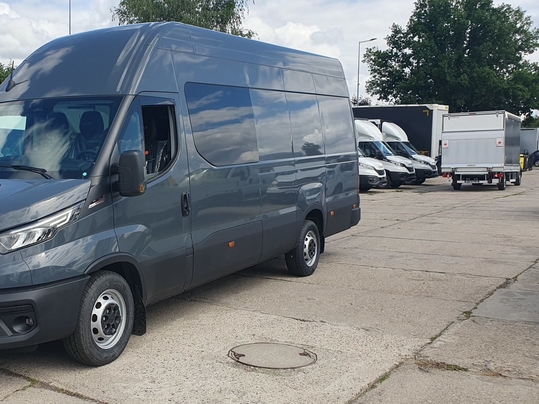 IVECO Daily 35S18HA8V